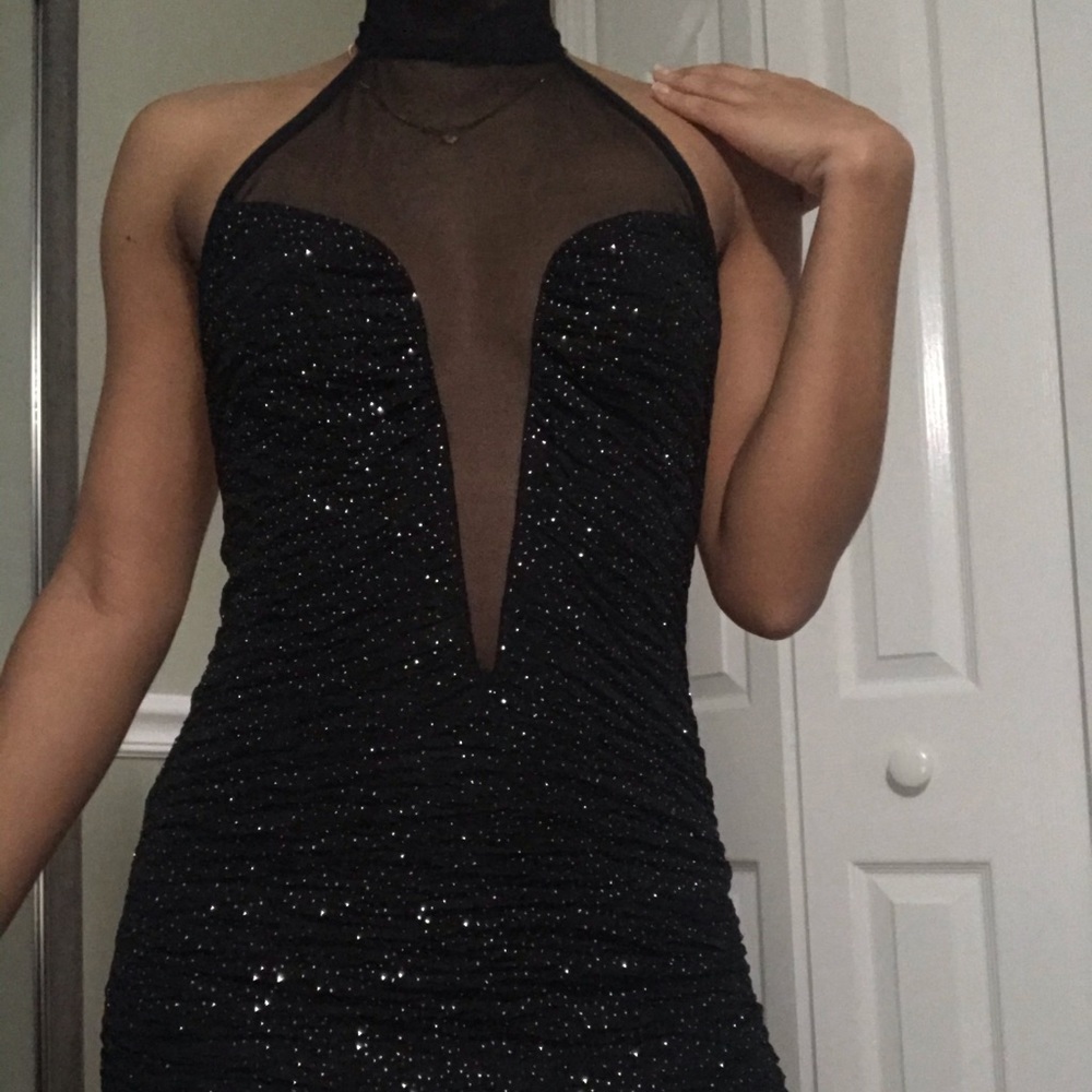 SEXY BLACK DRESS WITH SILVER